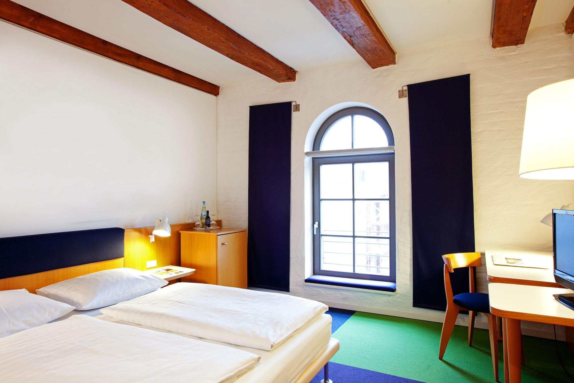 Hotel Vienna House By Wyndham Havelufer Poczdam Zewnętrze zdjęcie
