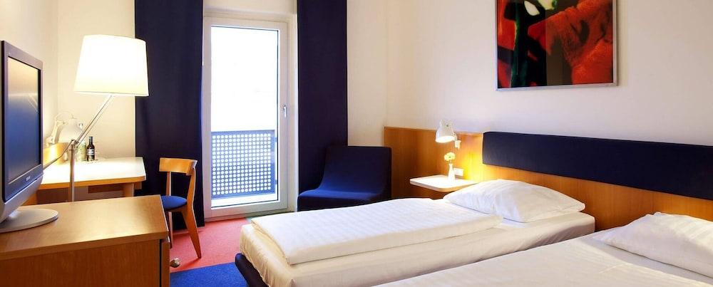 Hotel Vienna House By Wyndham Havelufer Poczdam Zewnętrze zdjęcie